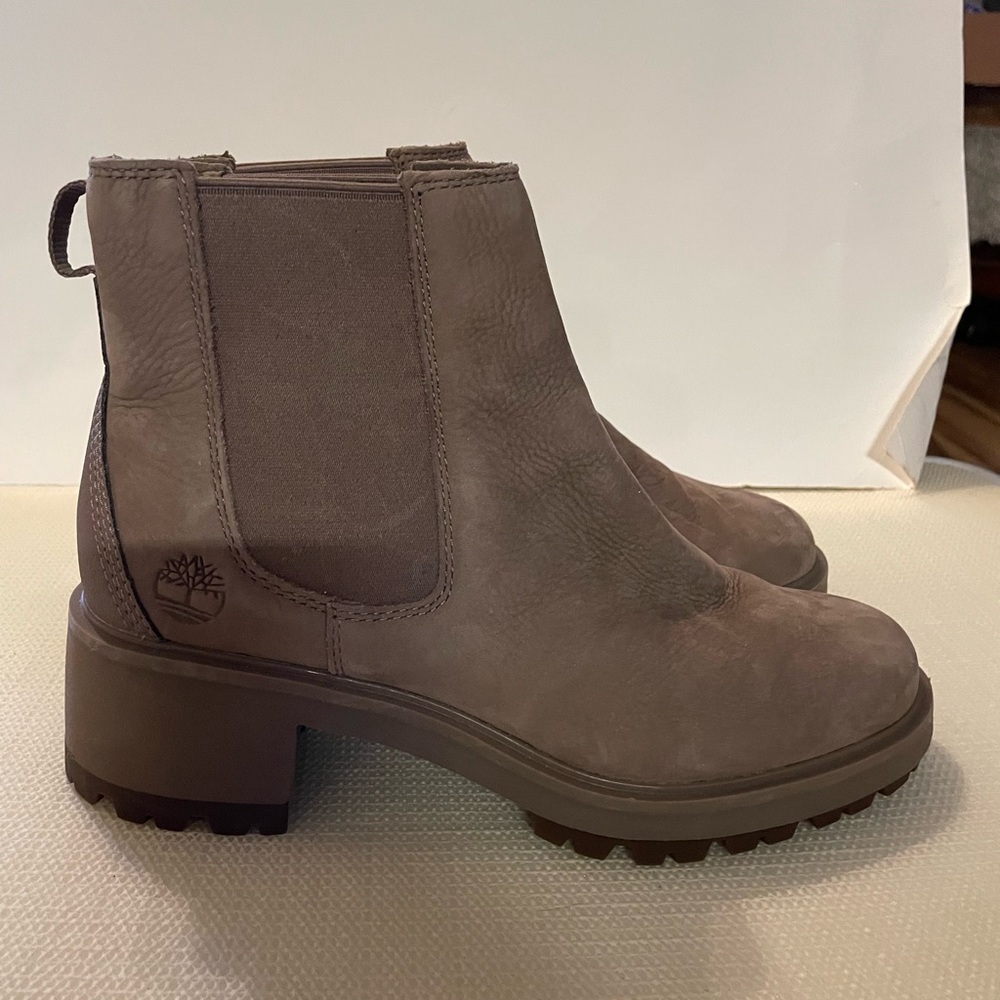 Timberland Women's Taupe  Boots